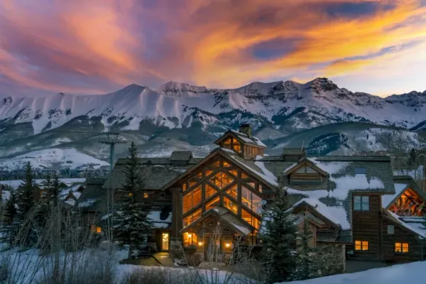 The Pinnacle of Pampering: Colorado's Most Opulent Hotels